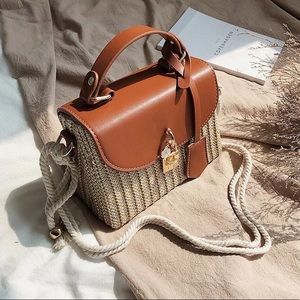 Bag straw handbag purse shoulder flower lock Camel